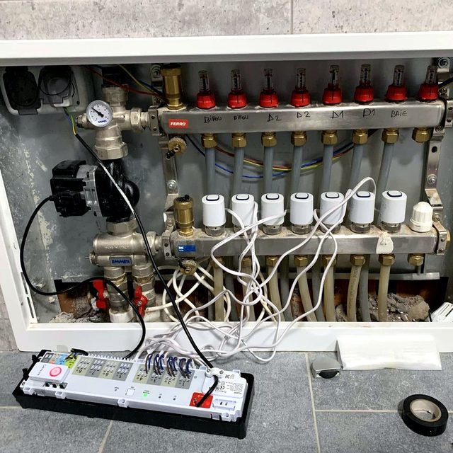 Încălzire în pardoseală — Incalzire pardoseala distribuitor automatizare