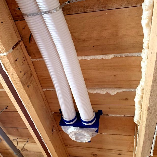 Ventilație — Ventilatie tub flexibil detaliu