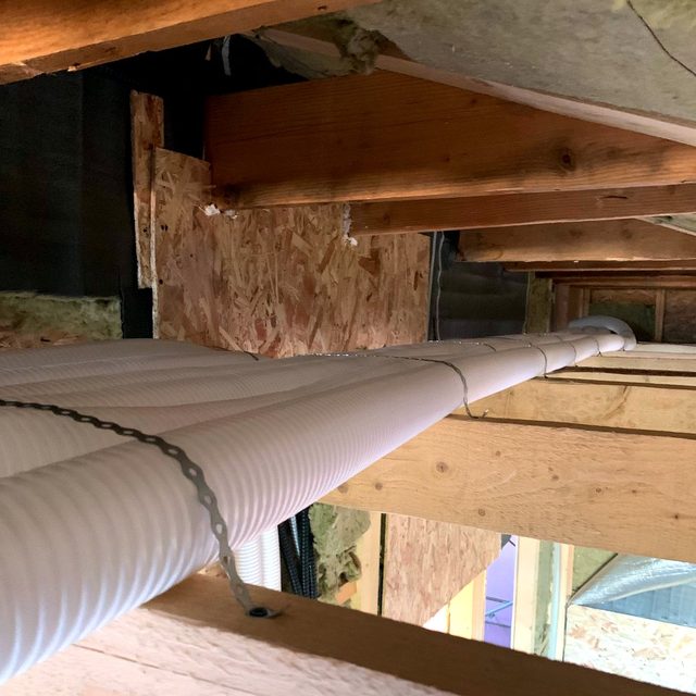 Ventilație — Ventilatie tubulatura tavan